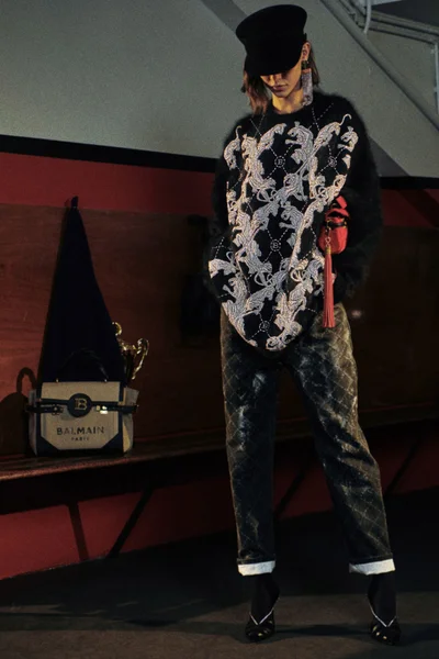 Look 61